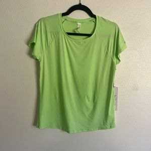 NWT Alo Yoga Pulse Short Sleeve top